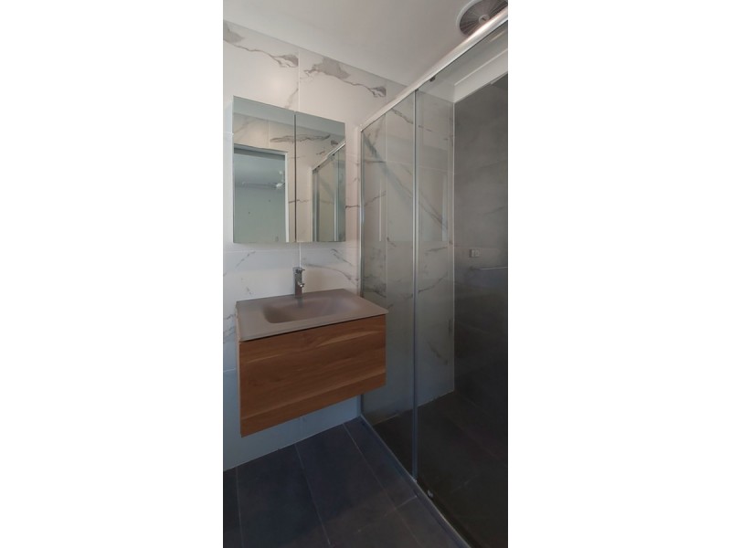 62 Gretel Drive, Mermaid Waters QLD 4218