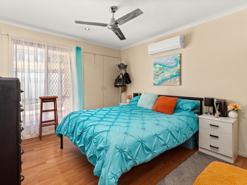 2/4 Telopea Street, Labrador QLD 4215