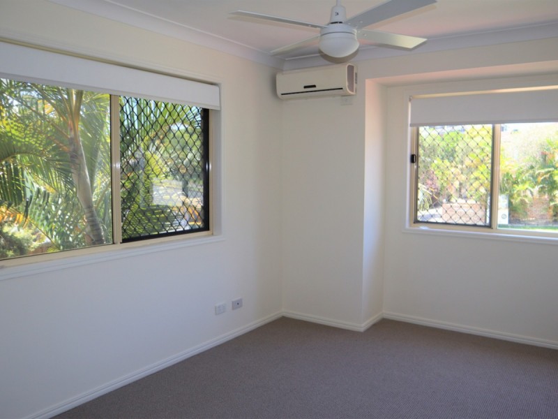 1/106 Pohlman Street, Southport QLD 4215