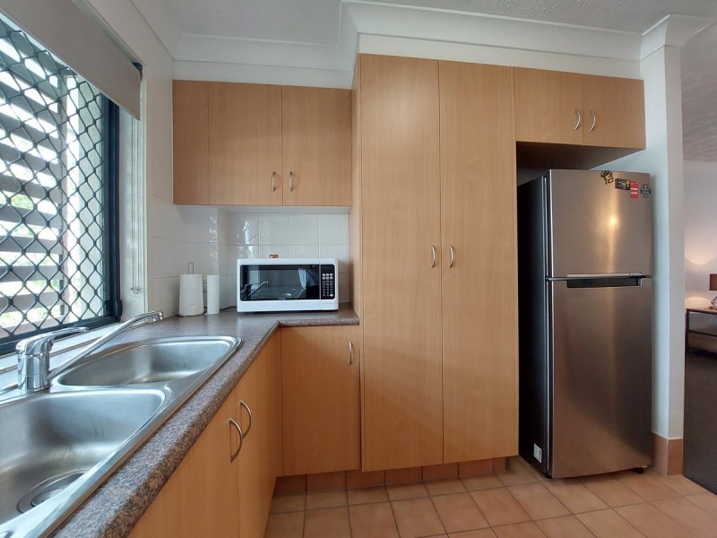 12/13-15 Johnston Street, Southport QLD 4215