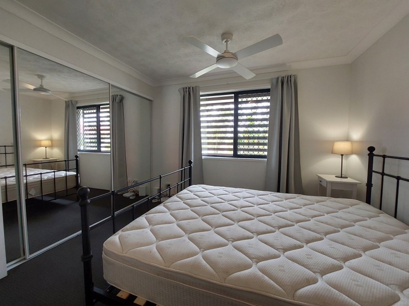 12/13-15 Johnston Street, Southport QLD 4215