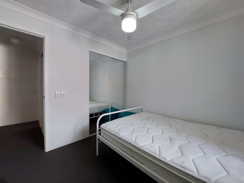 12/13-15 Johnston Street, Southport QLD 4215