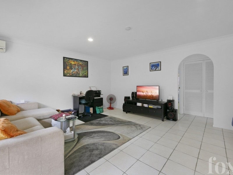 2/24 Freeman Street, Labrador QLD 4215