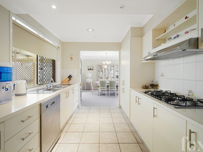 1 Snead Court, Parkwood QLD 4214