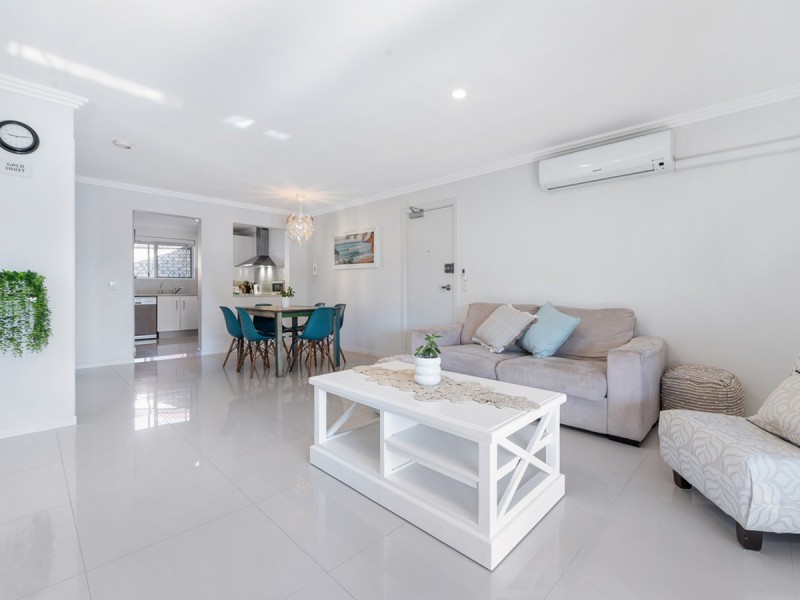 3/47 Hooker Boulevard, Broadbeach Waters QLD 4218