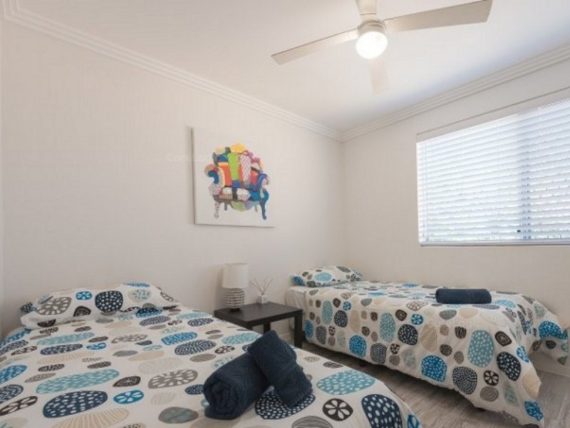 3/47 Hooker Boulevard, Broadbeach Waters QLD 4218