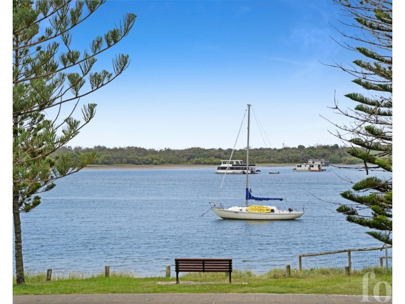 3/458 Marine Parade, Biggera Waters QLD 4216