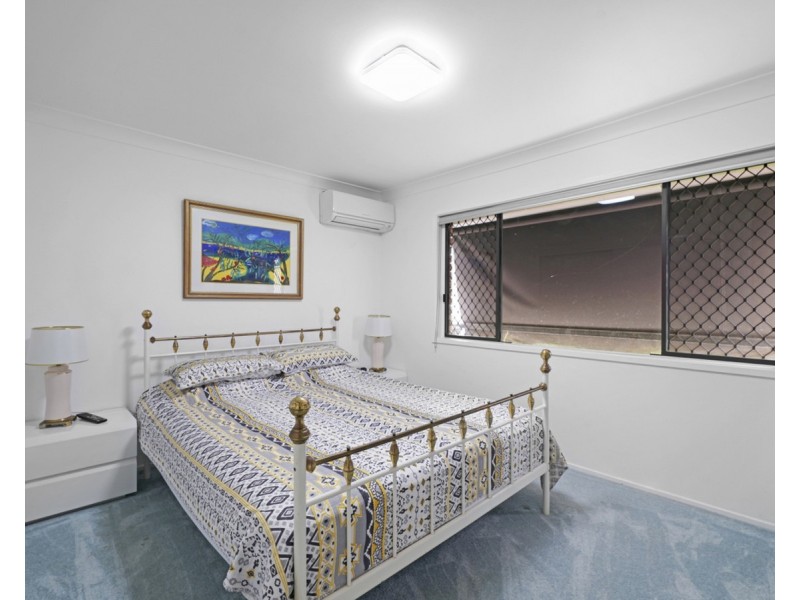 1 Sturt Street, Molendinar QLD 4214