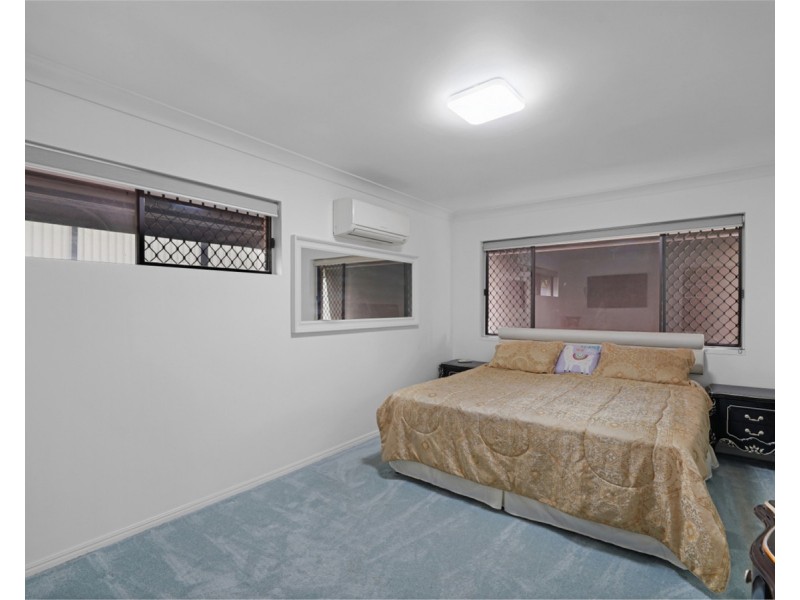 1 Sturt Street, Molendinar QLD 4214