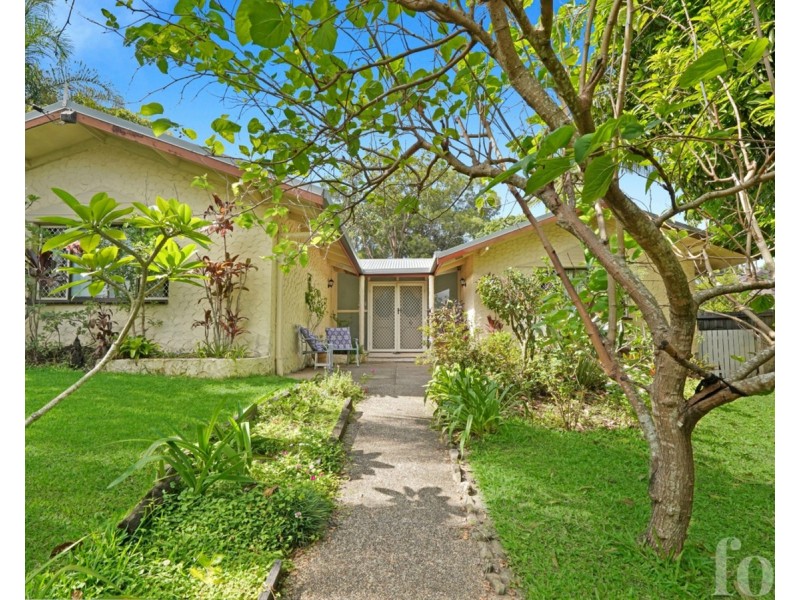 5 Lavinia Street, Southport QLD 4215