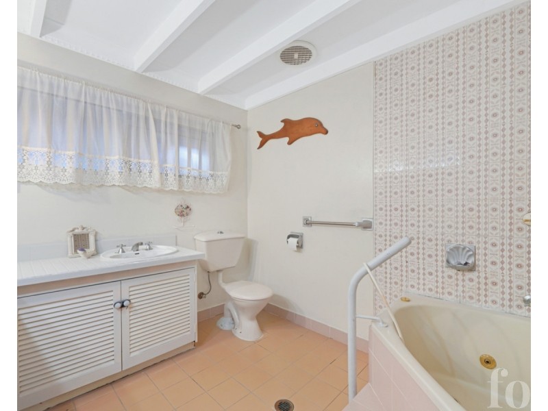 5 Lavinia Street, Southport QLD 4215