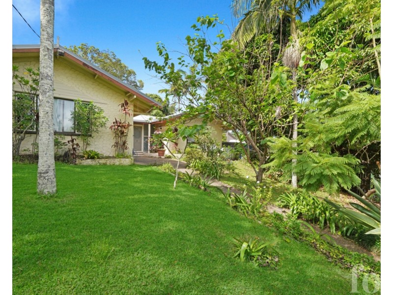 5 Lavinia Street, Southport QLD 4215