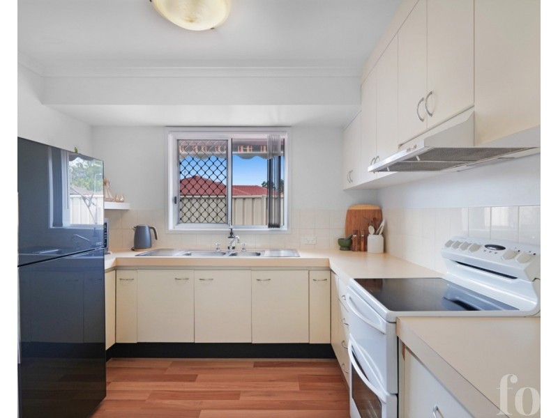 2/6 Hentdale Court, Labrador QLD 4215