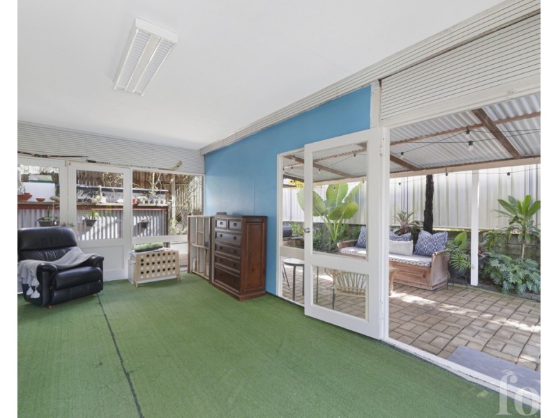 3 Ellen Street, Southport QLD 4215