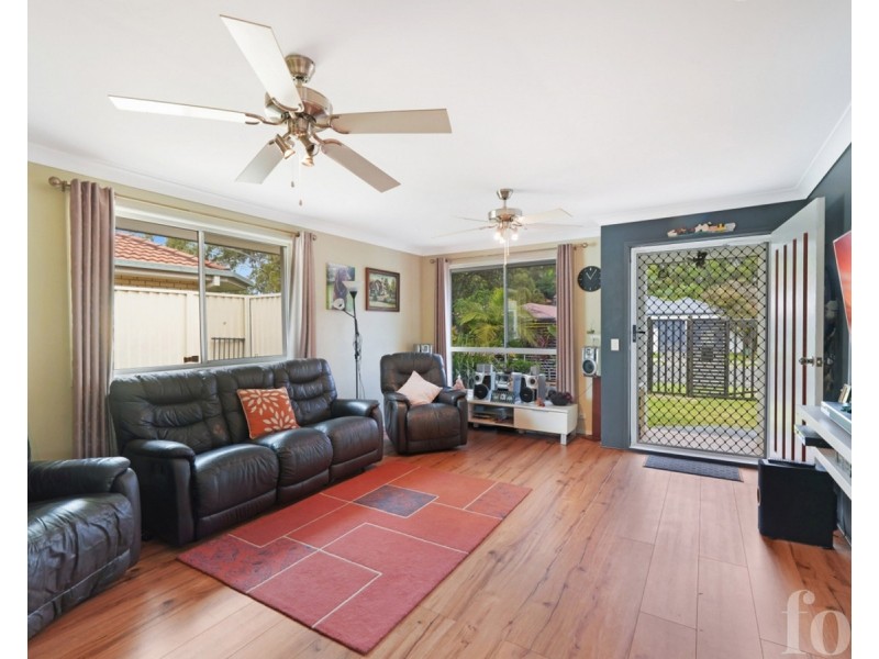 183 Greenacre Drive, Arundel QLD 4214