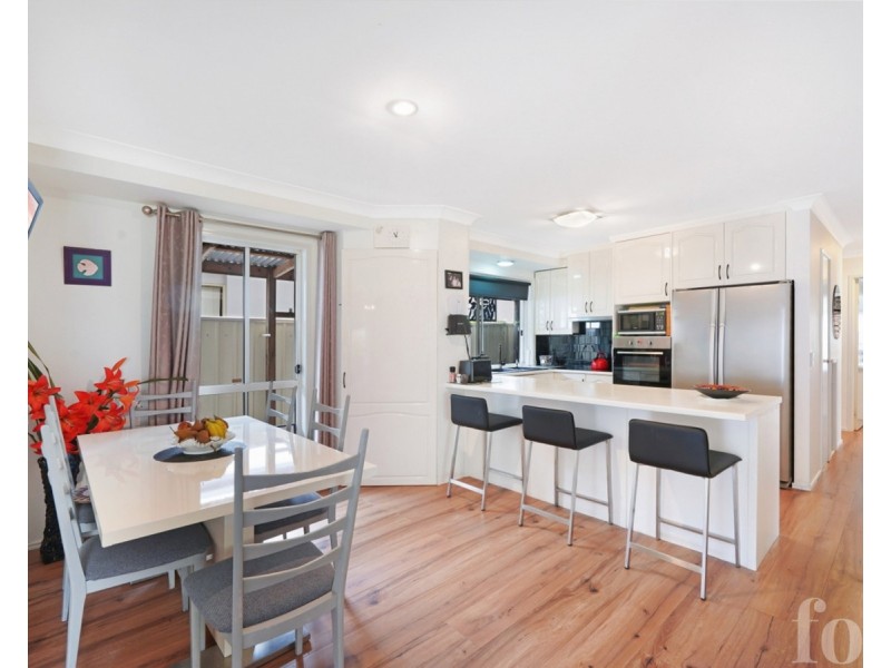 183 Greenacre Drive, Arundel QLD 4214