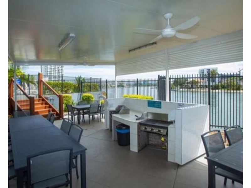 6/63 Cavill Avenue, Surfers Paradise QLD 4217