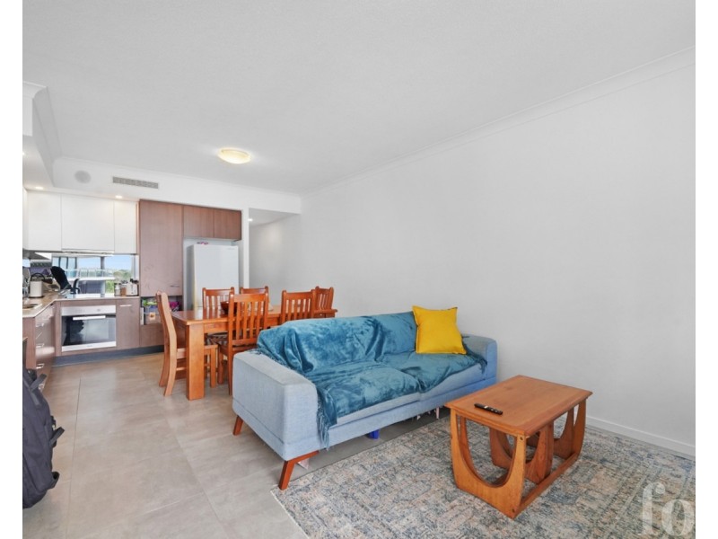 2313/397 Christine Avenue, Varsity Lakes QLD 4227