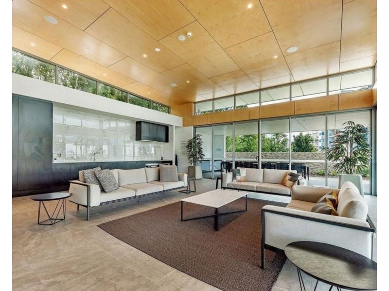 2313/397 Christine Avenue, Varsity Lakes QLD 4227