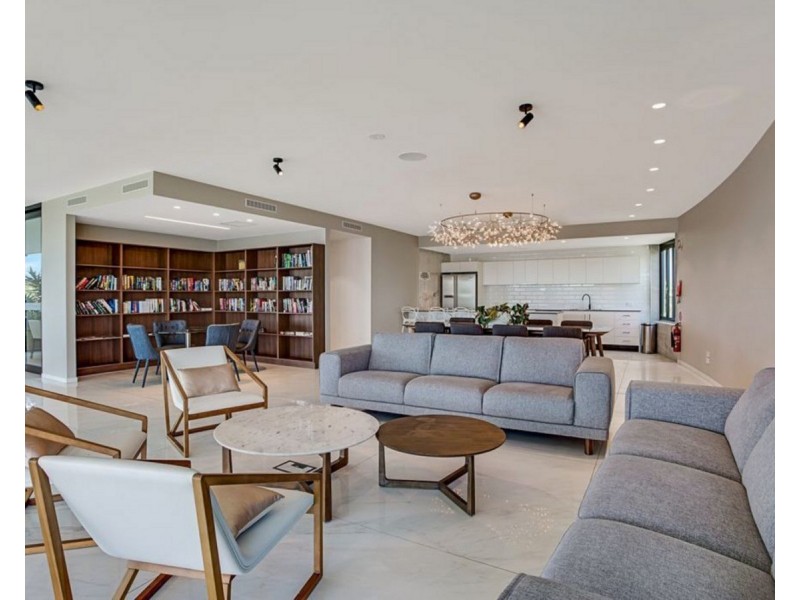 2313/397 Christine Avenue, Varsity Lakes QLD 4227