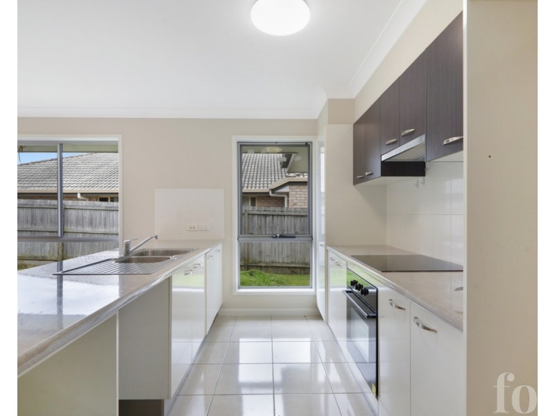 9 Banks Drive, Ormeau QLD 4208