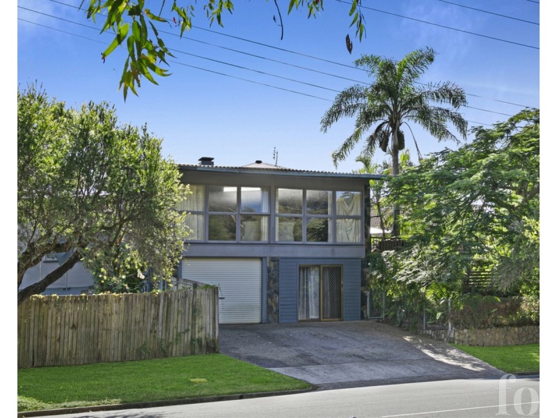 26 Dandar Drive, Southport QLD 4215