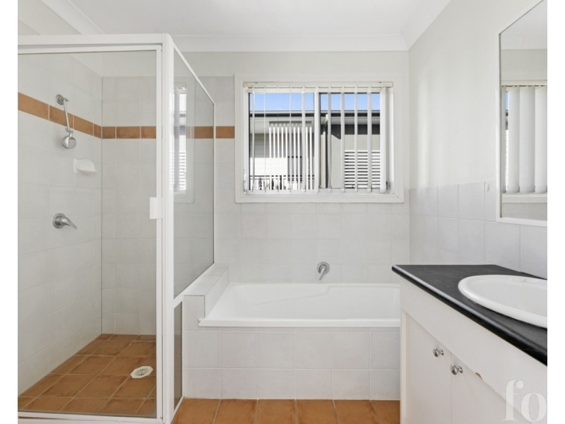 2/117 Eugaree Street, Southport QLD 4215