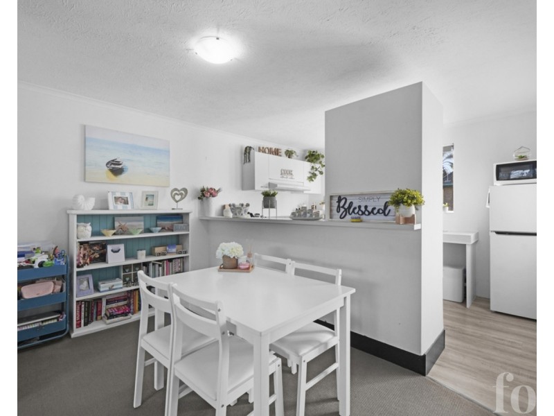 4/15 Huth Street, Labrador QLD 4215