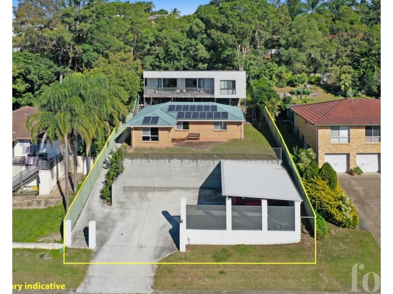 11 Jancoon Court, Carrara QLD 4211