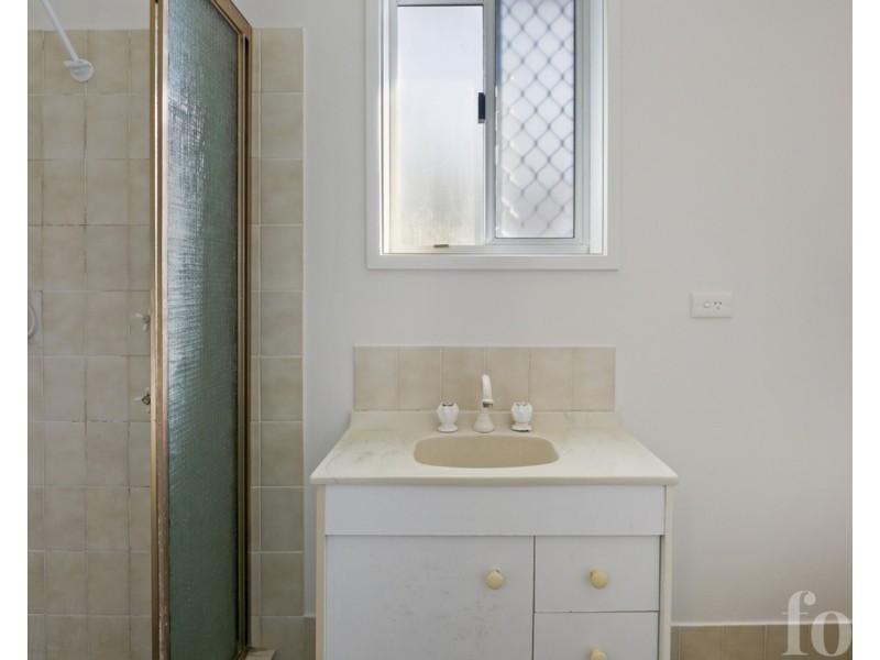 11 Jancoon Court, Carrara QLD 4211