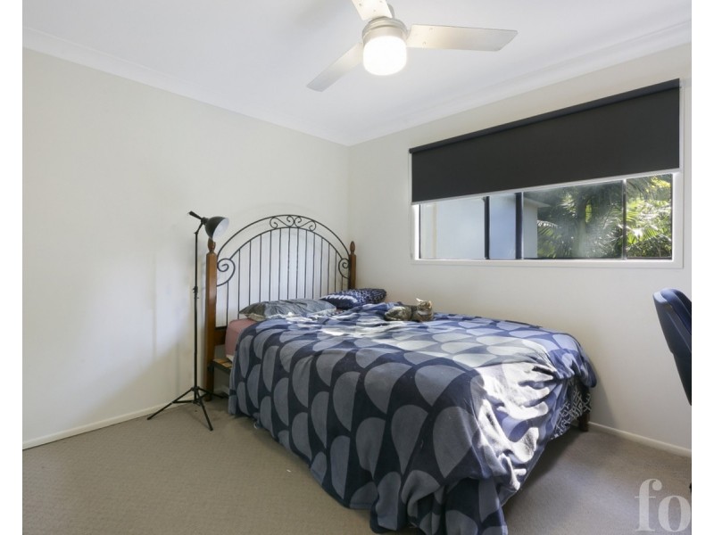 2/113 Benowa Road, Southport QLD 4215