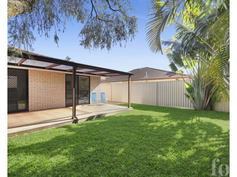 1/17 Coventry Court, Labrador QLD 4215