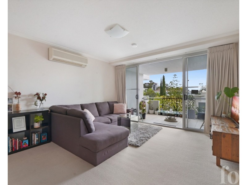4/1 Arbour Avenue, Robina QLD 4226