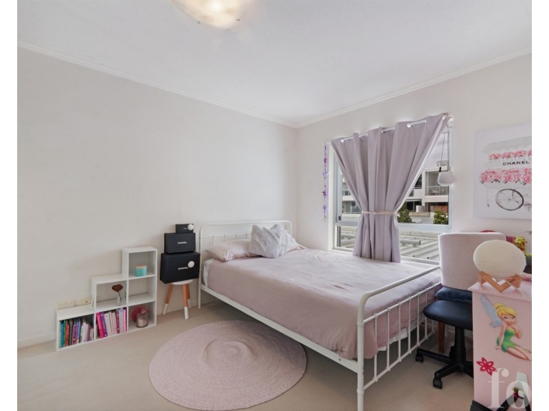 4/1 Arbour Avenue, Robina QLD 4226