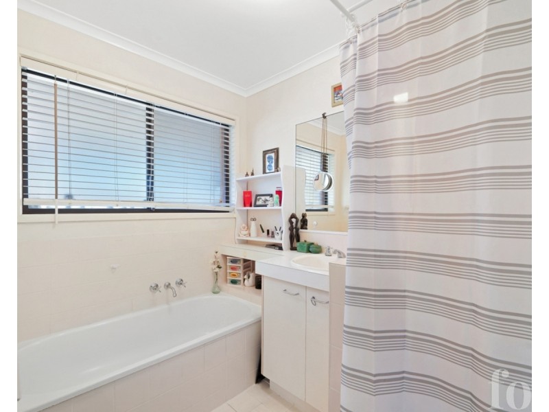 1/68 Botanical Drive, Labrador QLD 4215