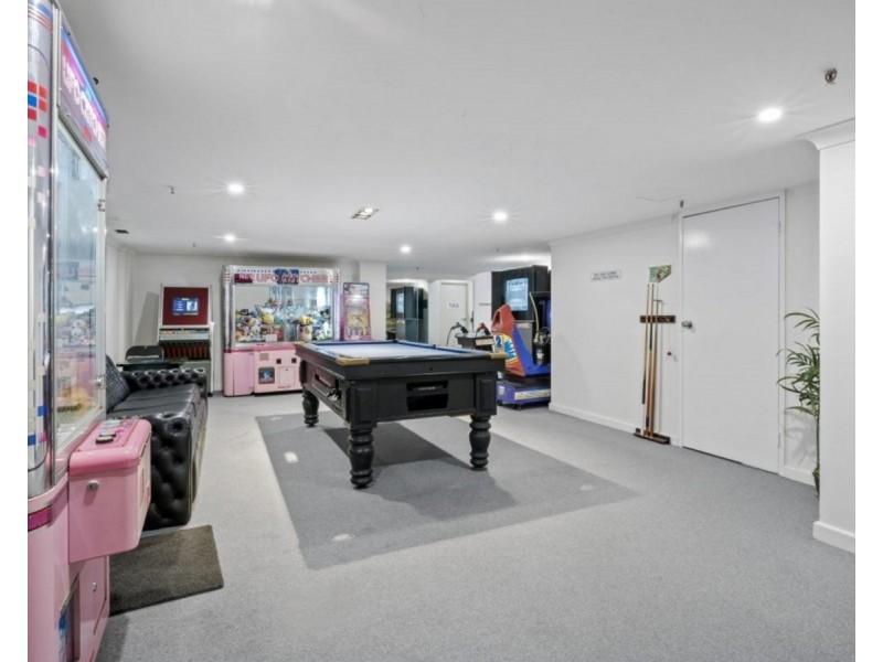2210/18 Hanlan Street, Surfers Paradise QLD 4217