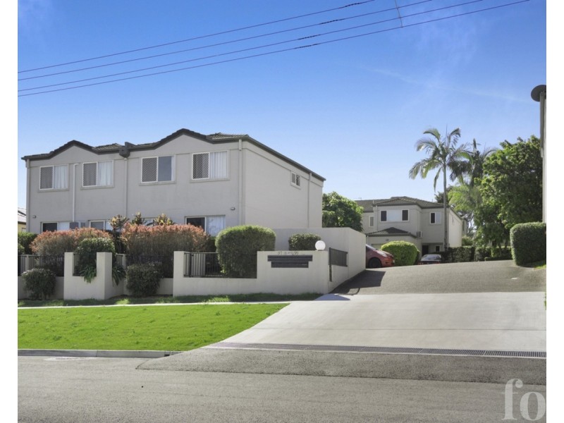 9/97 – 99 Eugaree Street, Southport QLD 4215