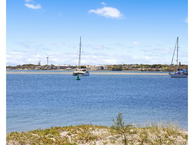 4/144 Marine Parade, Southport QLD 4215