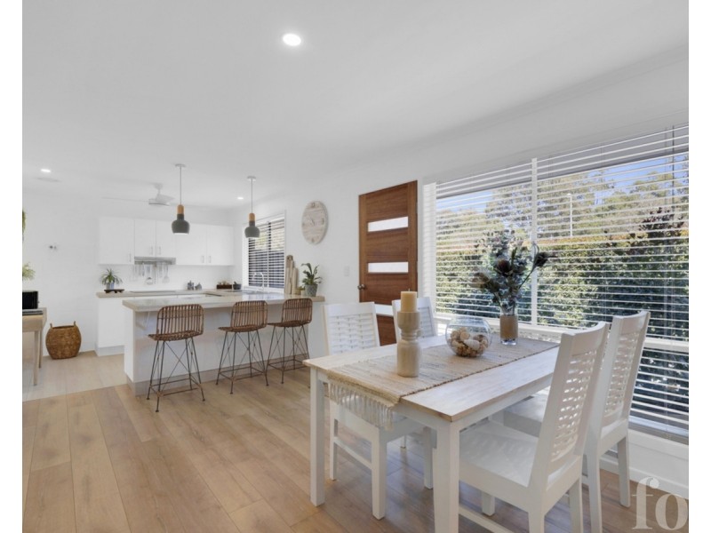 1/8 Telopea Street, Labrador QLD 4215
