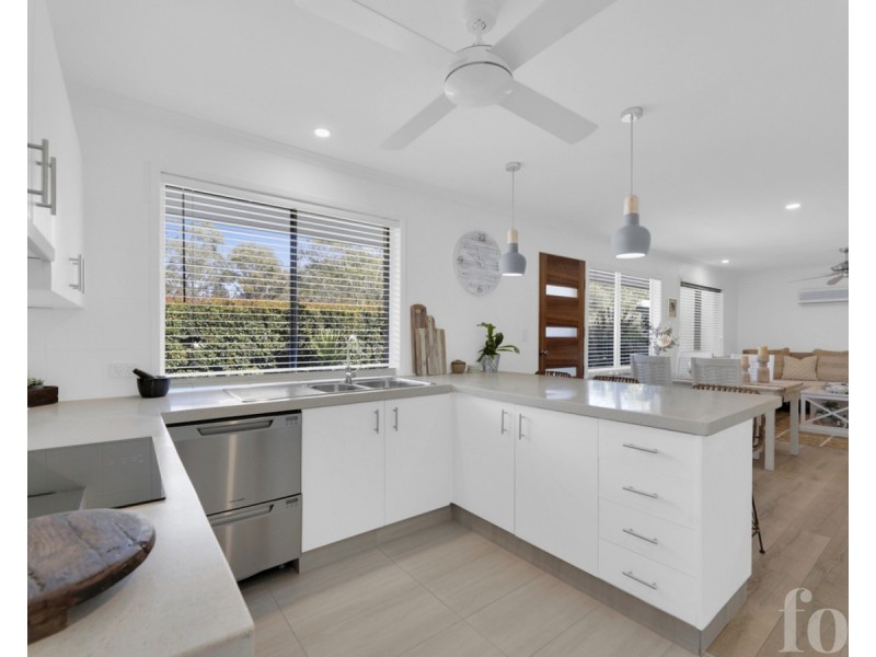 1/8 Telopea Street, Labrador QLD 4215