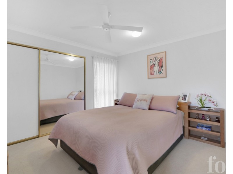 2/33 Binstead Drive, Southport QLD 4215