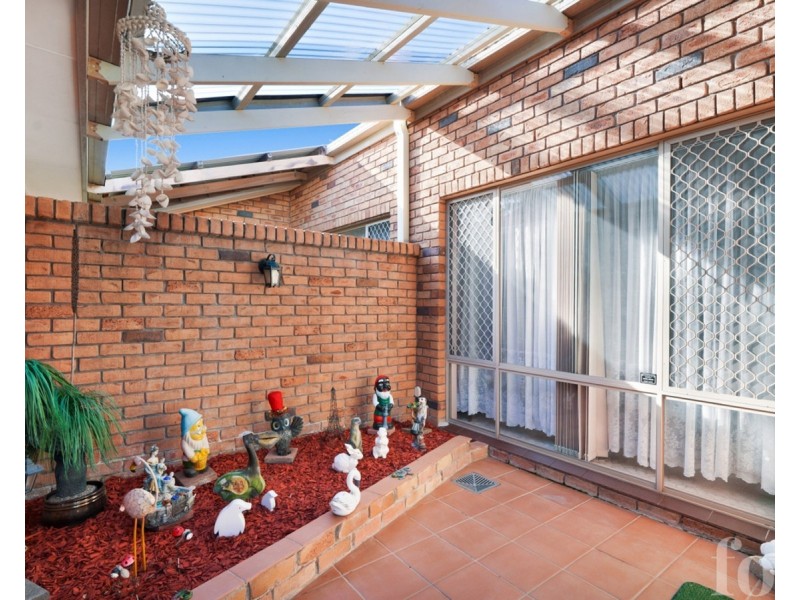 1&2/33 Binstead Drive, Southport QLD 4215