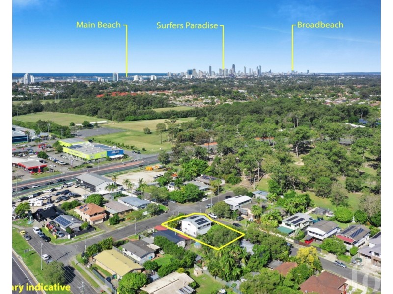 8 Serene Court, Arundel QLD 4214