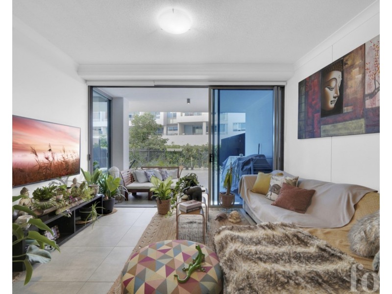 3006/397 Christine Avenue, Varsity Lakes QLD 4227