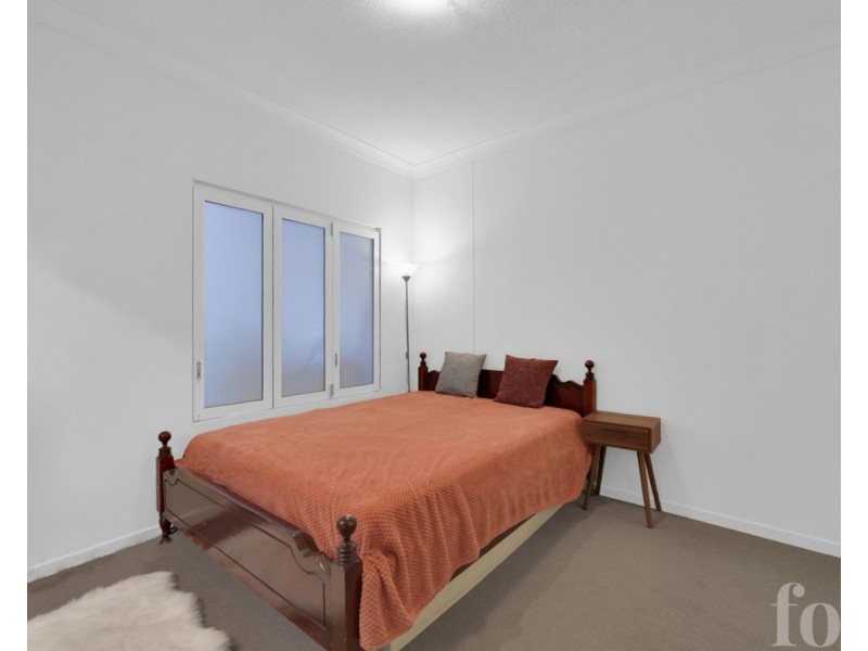 3006/397 Christine Avenue, Varsity Lakes QLD 4227