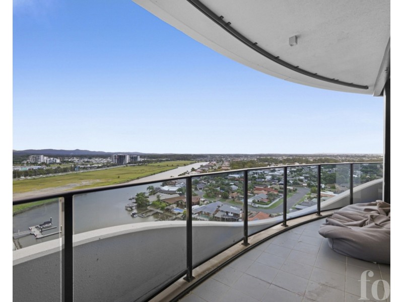 11301/5 Harbourside Court, Biggera Waters QLD 4216