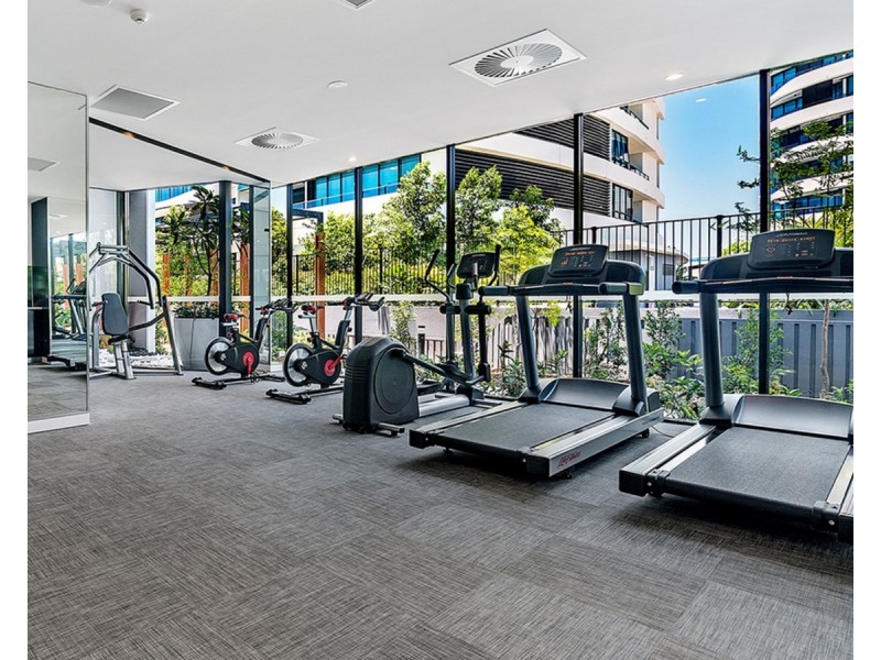 11301/5 Harbourside Court, Biggera Waters QLD 4216