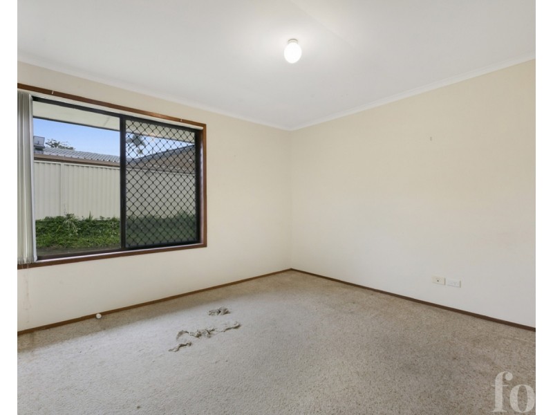 1/8 Morinda Way, Labrador QLD 4215