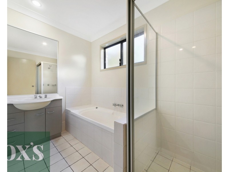 21/590 Pine Ridge Road, Coombabah QLD 4216