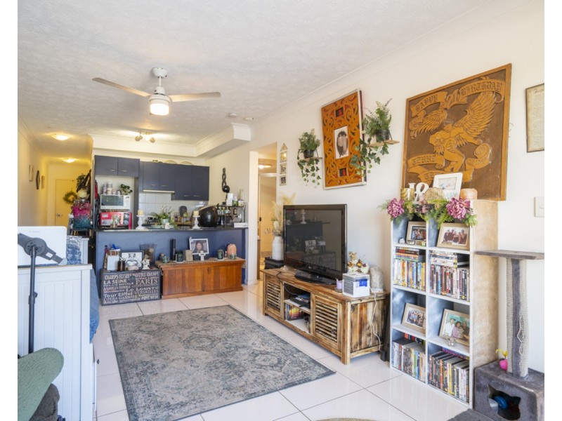 7/130 Marine Parade, Southport QLD 4215